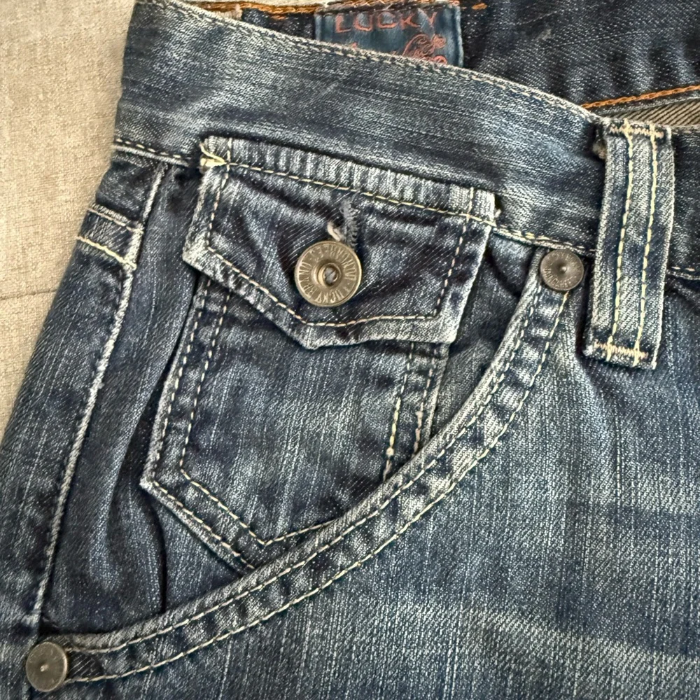 Men’s Lucky Brand Jeans - Picture 4 of 10